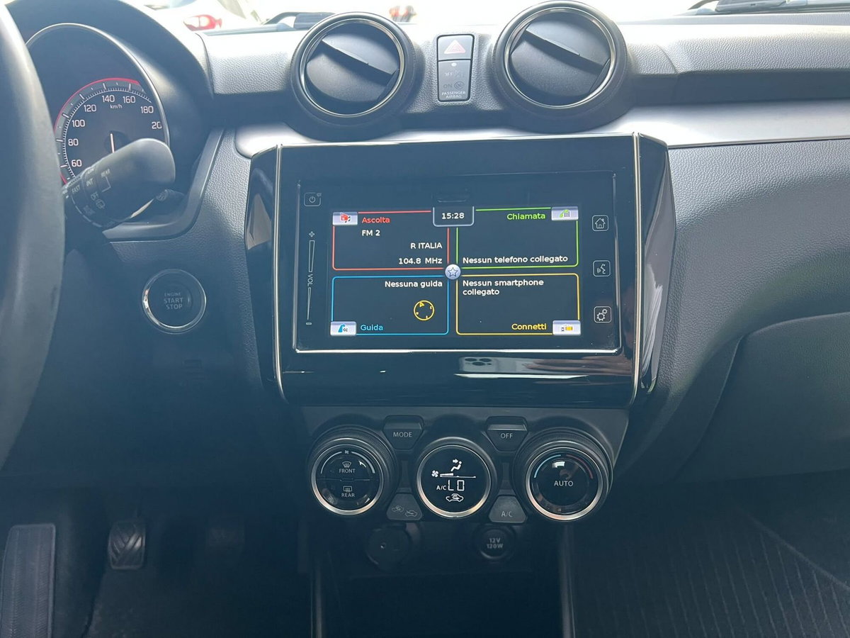 Suzuki Swift 1.2 Hybrid Easy Top (11)