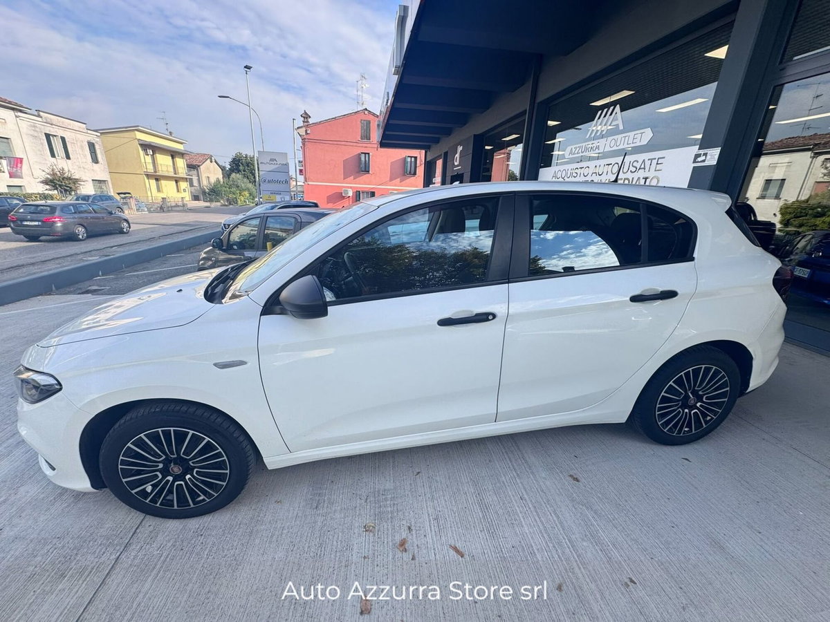 Fiat Tipo Tipo 5p 1.6 mjt Garmin s&s 130cv (2)