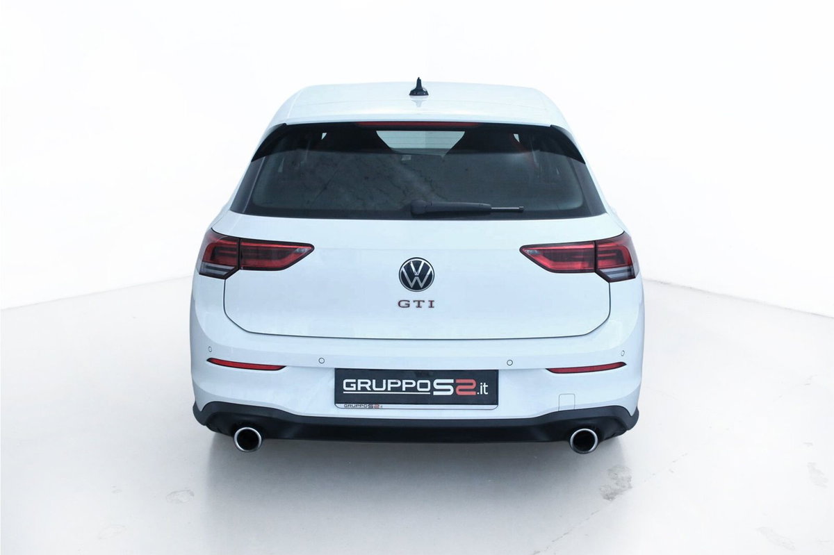 Volkswagen Golf 2.0 TSI GTI (5)