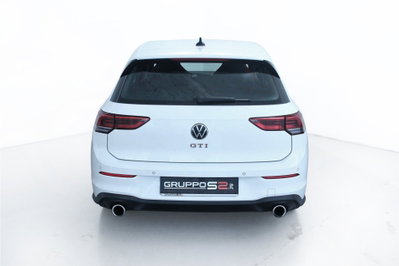 Volkswagen Golf 2.0 TSI GTI (5)