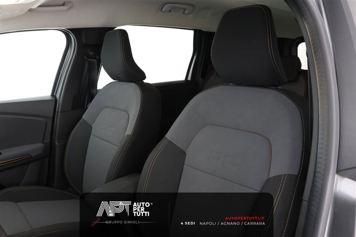 Dacia Jogger 1.0 tce Extreme UP Gpl 100cv (19)