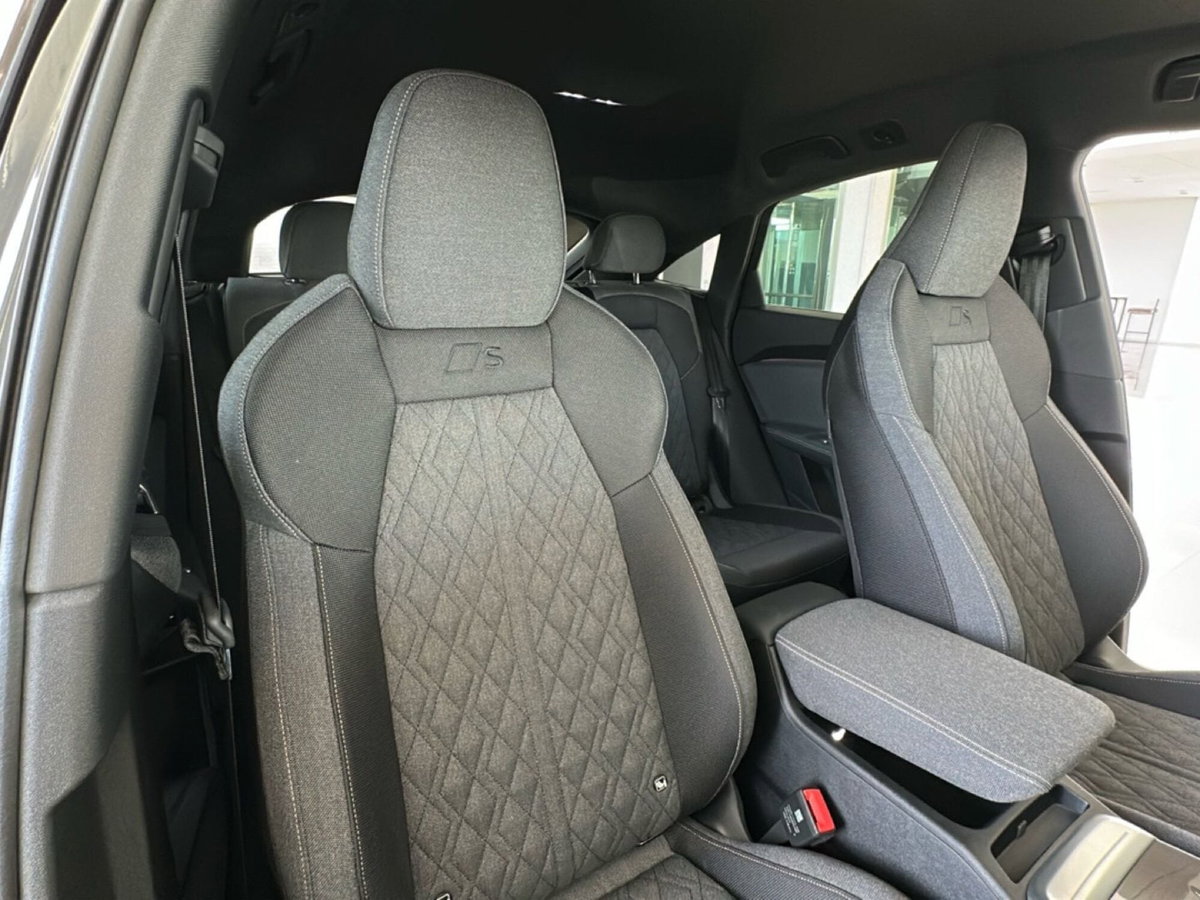 Audi Q5 Sportback 2.0 tdi mhev+ S line quattro 204cv s-tronic (12)