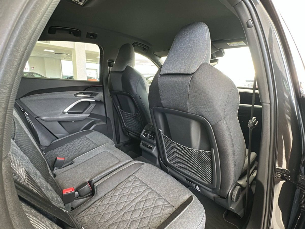 Audi Q5 Sportback 2.0 tdi mhev+ S line quattro 204cv s-tronic (16)