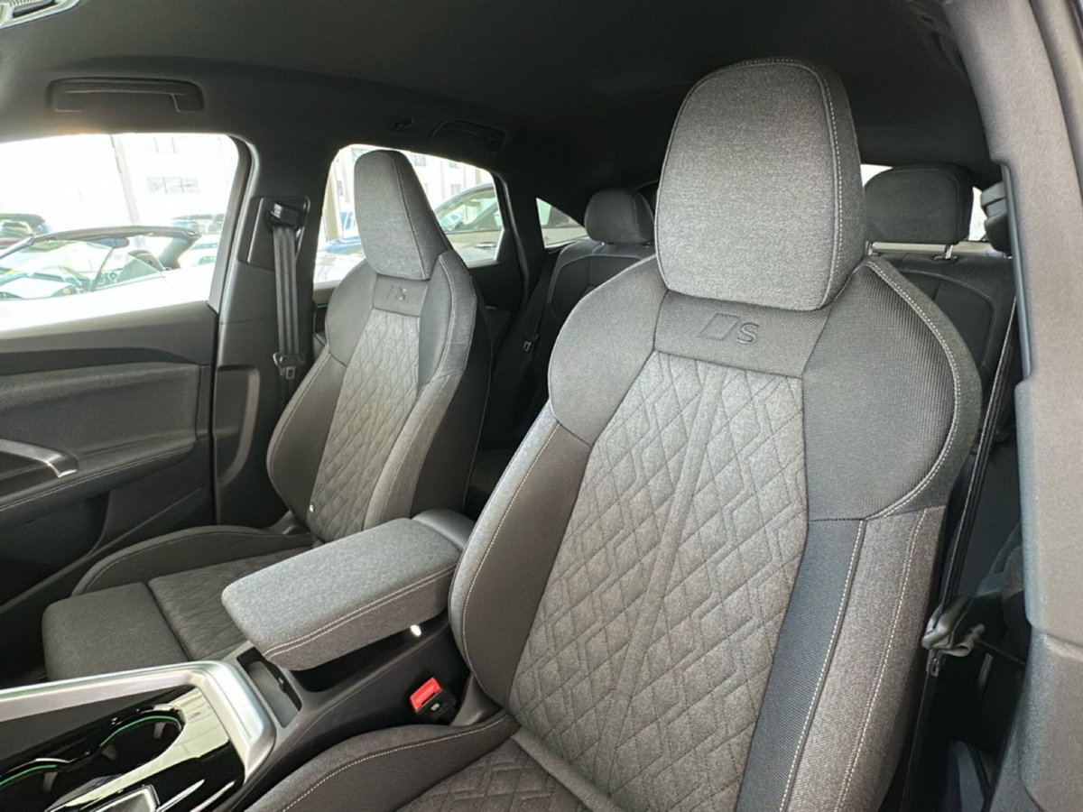 Audi Q5 Sportback 2.0 tdi mhev+ S line quattro 204cv s-tronic (8)