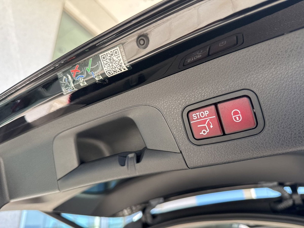 Mercedes-Benz GLS SUV 400 d 4Matic Premium Plus (17)