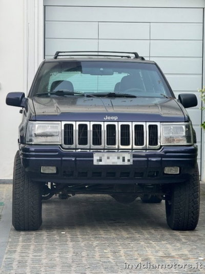 Jeep Grand Cherokee 5.2 (EU) 4WD aut. Quadra-Trac Limited (8)