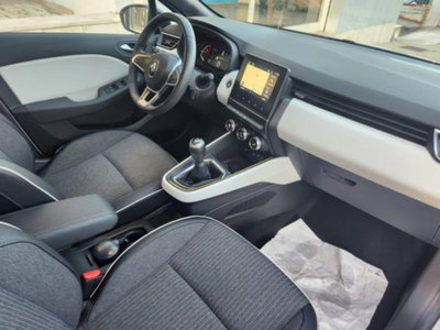 Renault Clio 1.0 tce Techno Gpl 100cv (11)