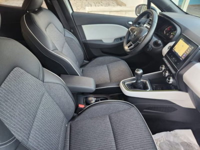 Renault Clio 1.0 tce Techno Gpl 100cv (12)