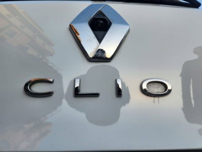 Renault Clio 1.0 tce Techno Gpl 100cv (14)