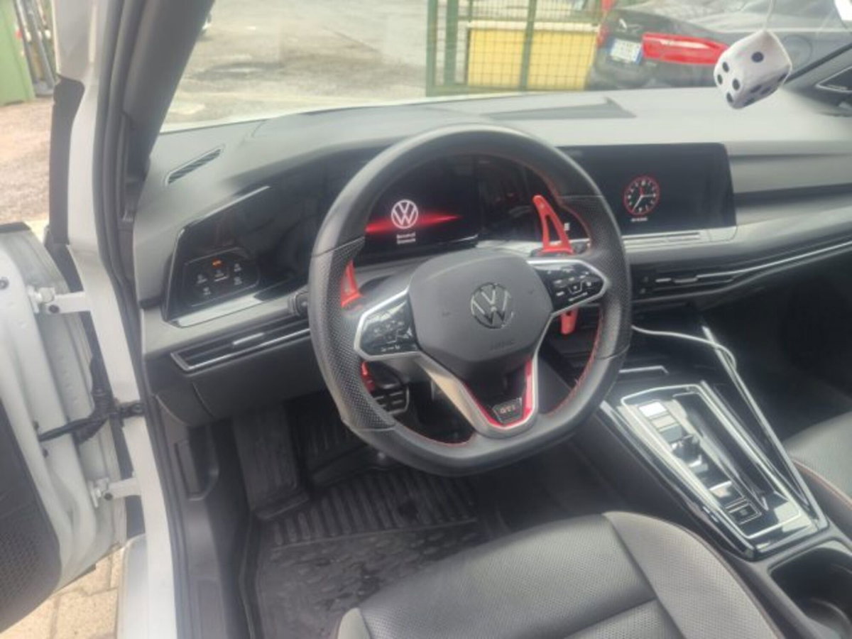 Volkswagen Golf 2.0 TSI GTI DSG (10)