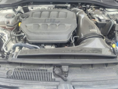 Volkswagen Golf 2.0 TSI GTI DSG (13)