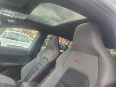 Volkswagen Golf 2.0 TSI GTI DSG (18)