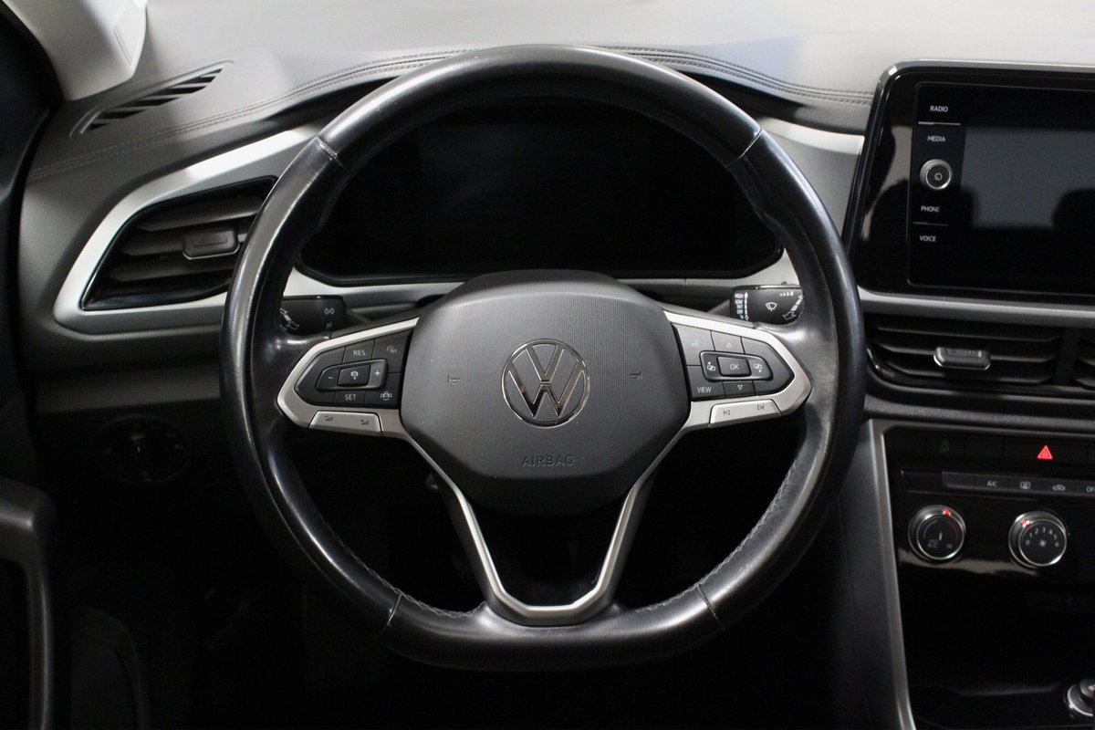 Volkswagen T-Roc 1.0 TSI Life (13)
