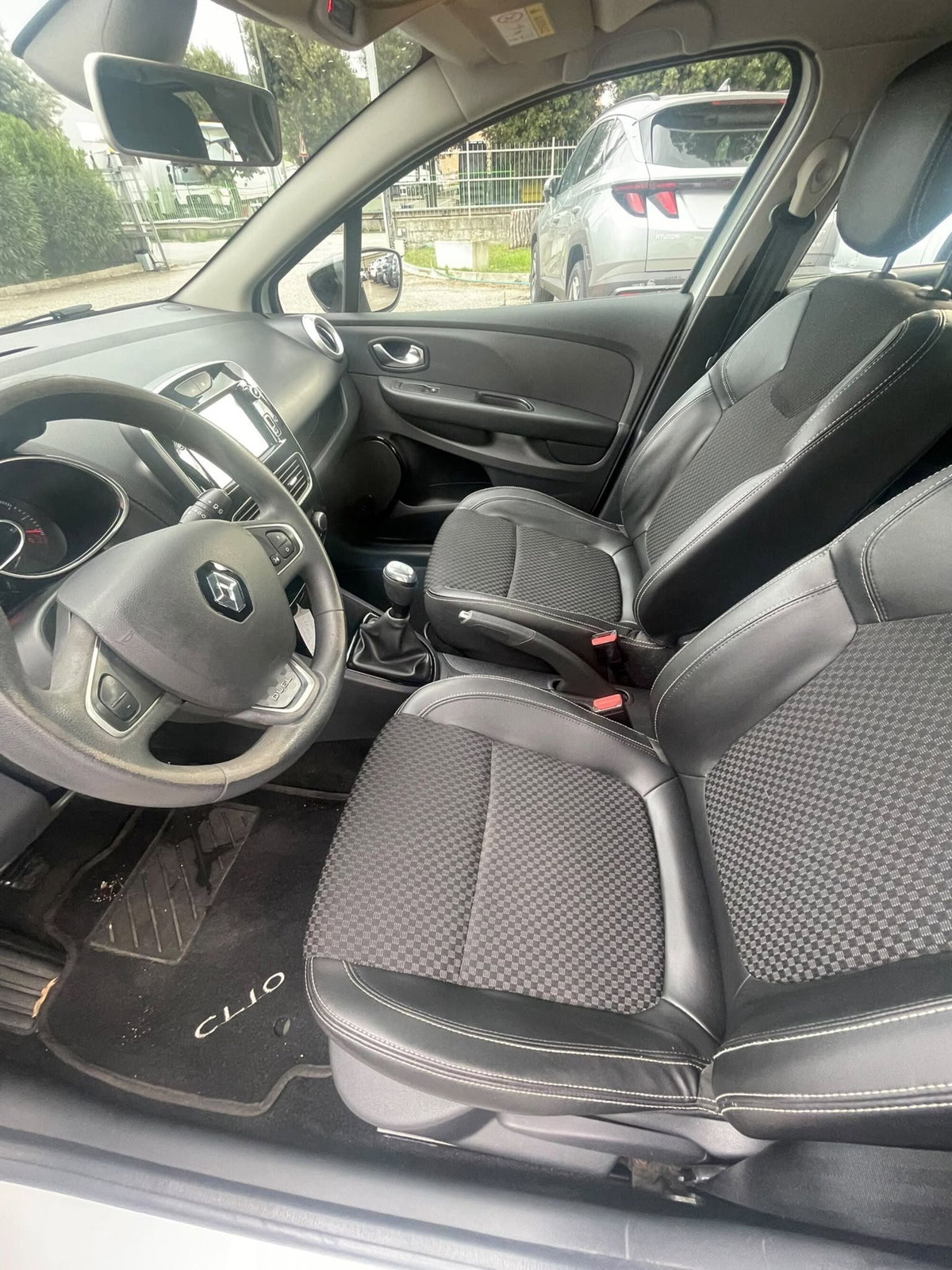 Renault Clio TCe 12V 90 CV GPL Start&Stop 5 porte Energy Duel (7)