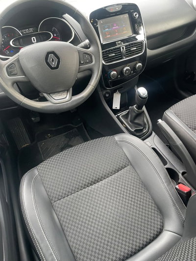 Renault Clio TCe 12V 90 CV GPL Start&Stop 5 porte Energy Duel (8)