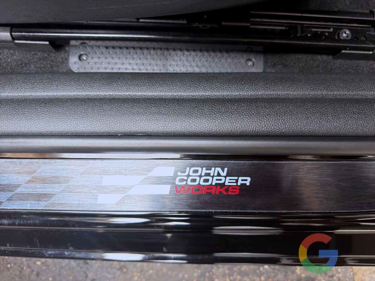MINI Mini 2.0 John Cooper Works JCW (17)