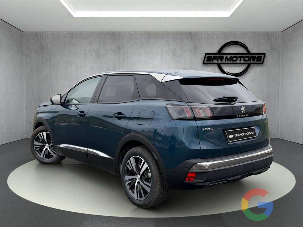 Peugeot 3008 Hybrid 225 e-EAT8 Allure (6)