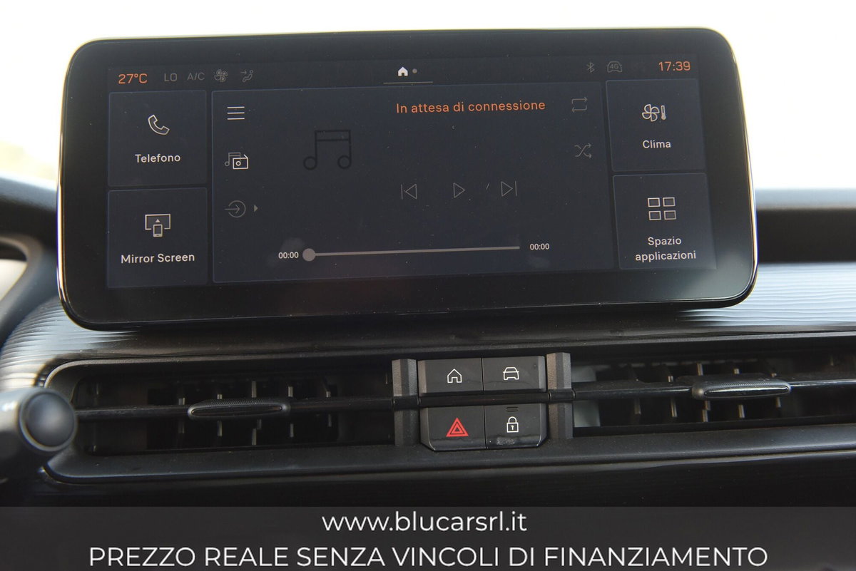 Jeep Avenger 1.2 turbo Altitude fwd 100cv (17)