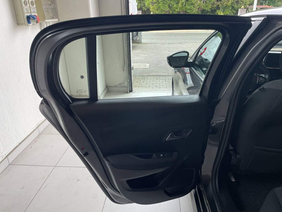 Peugeot 208 PureTech 75 Stop&Start 5 porte Active Pack (10)