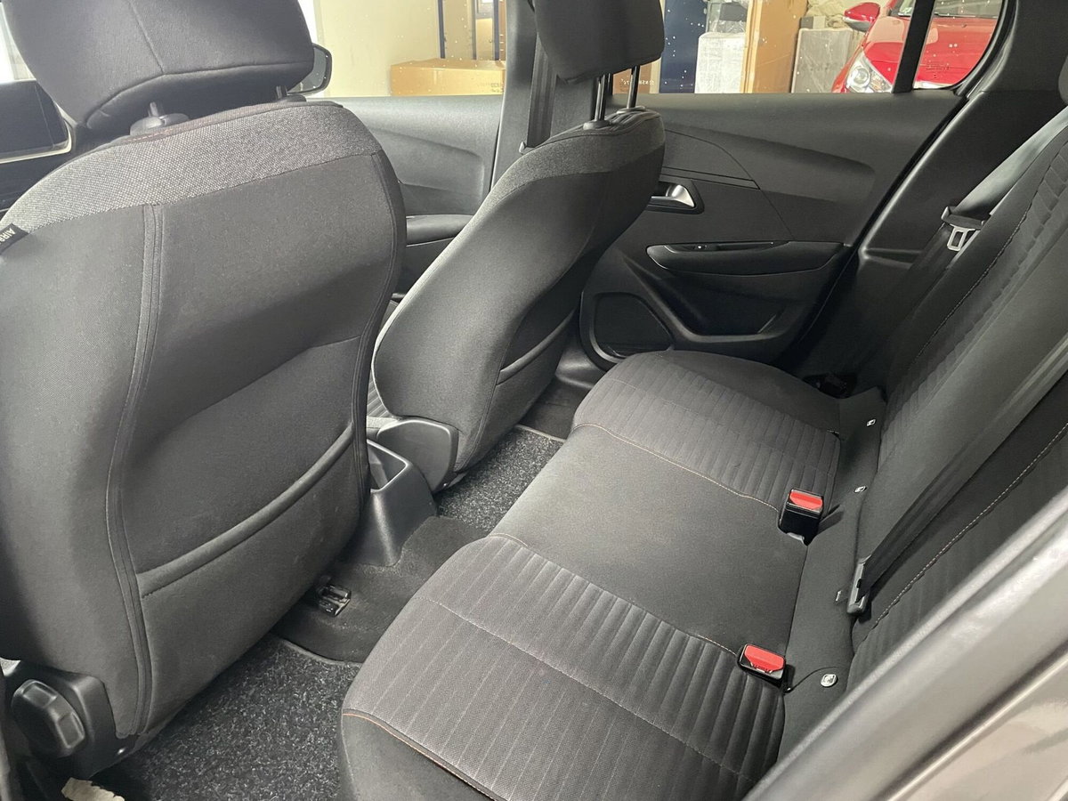 Peugeot 208 PureTech 75 Stop&Start 5 porte Active Pack (9)