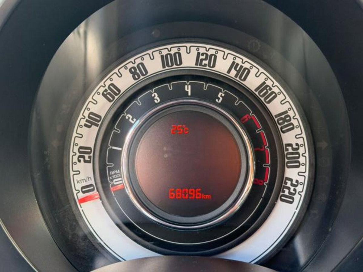 Fiat 500 1.0 Hybrid Connect (16)
