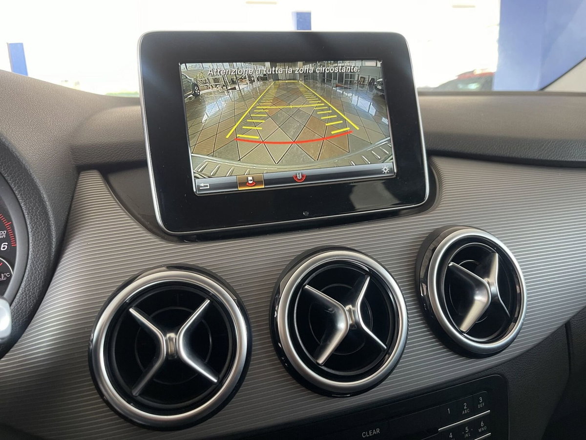 Mercedes-Benz Classe B 160 d Executive (9)