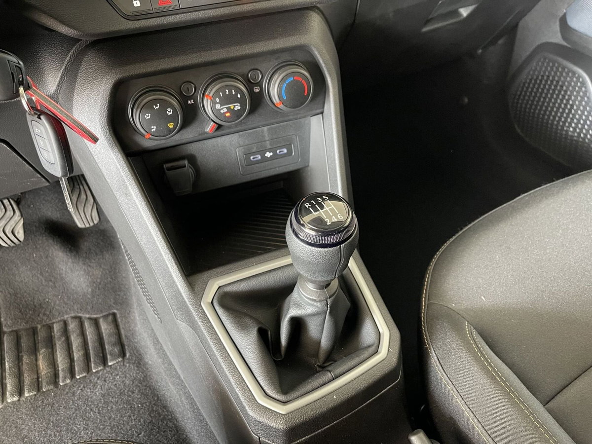 Dacia Sandero Stepway 1.2 Eco-G Expression 120cv auto (8)