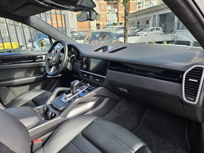 Porsche Cayenne 4.0 V8 Turbo (11)