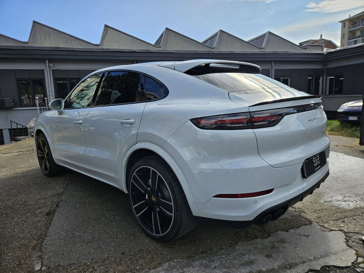 Porsche Cayenne 4.0 V8 Turbo (6)