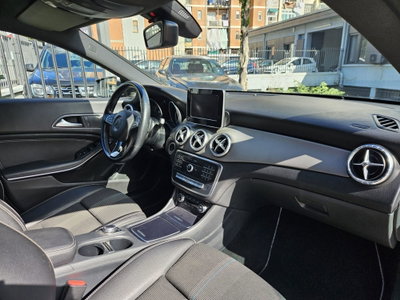 Mercedes-Benz CLA Shooting Brake 200 d Premium (17)
