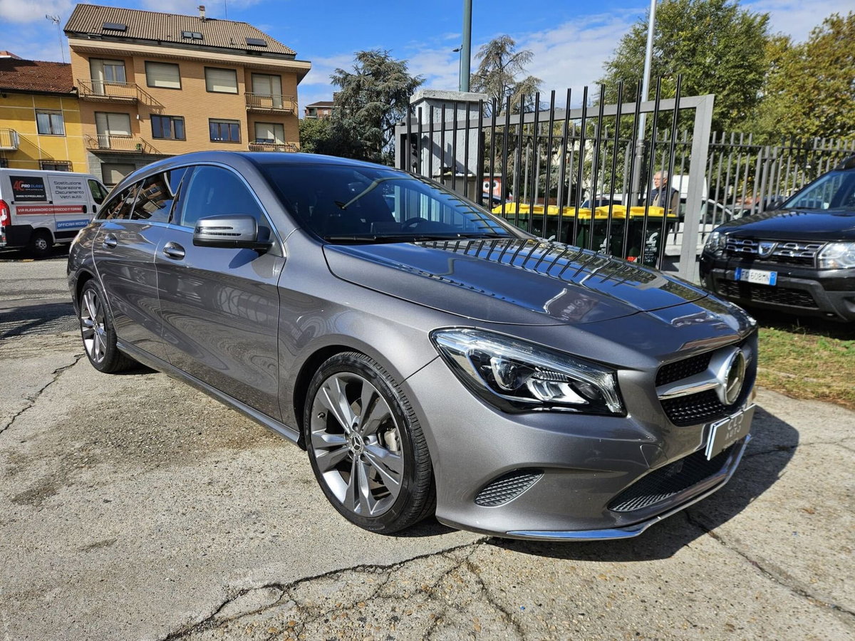 Mercedes-Benz CLA Shooting Brake 200 d Premium (3)