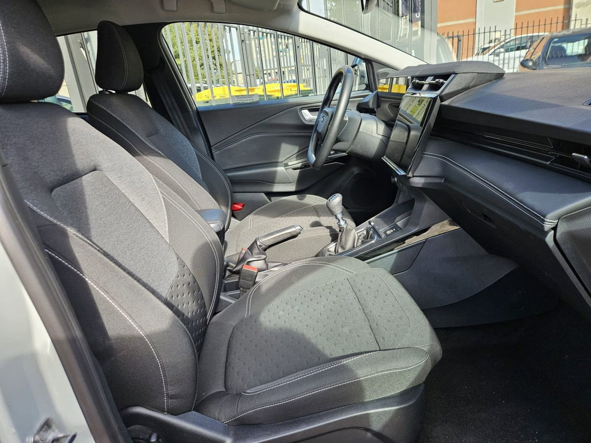 Ford Puma 1.0 EcoBoost Hybrid 125 CV S&S ST-Line X Design (11)