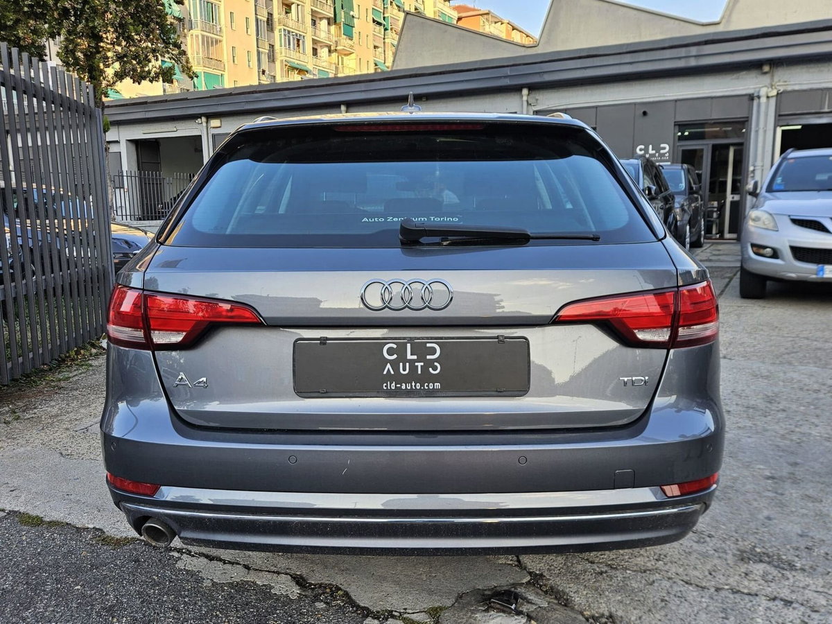 Audi A4 Avant 2.0 TDI 150 CV Business (5)