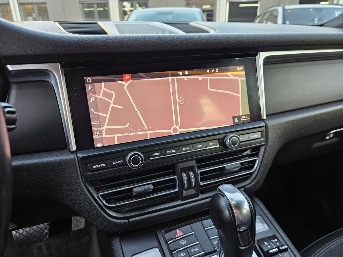 Porsche Macan 2.0 (14)