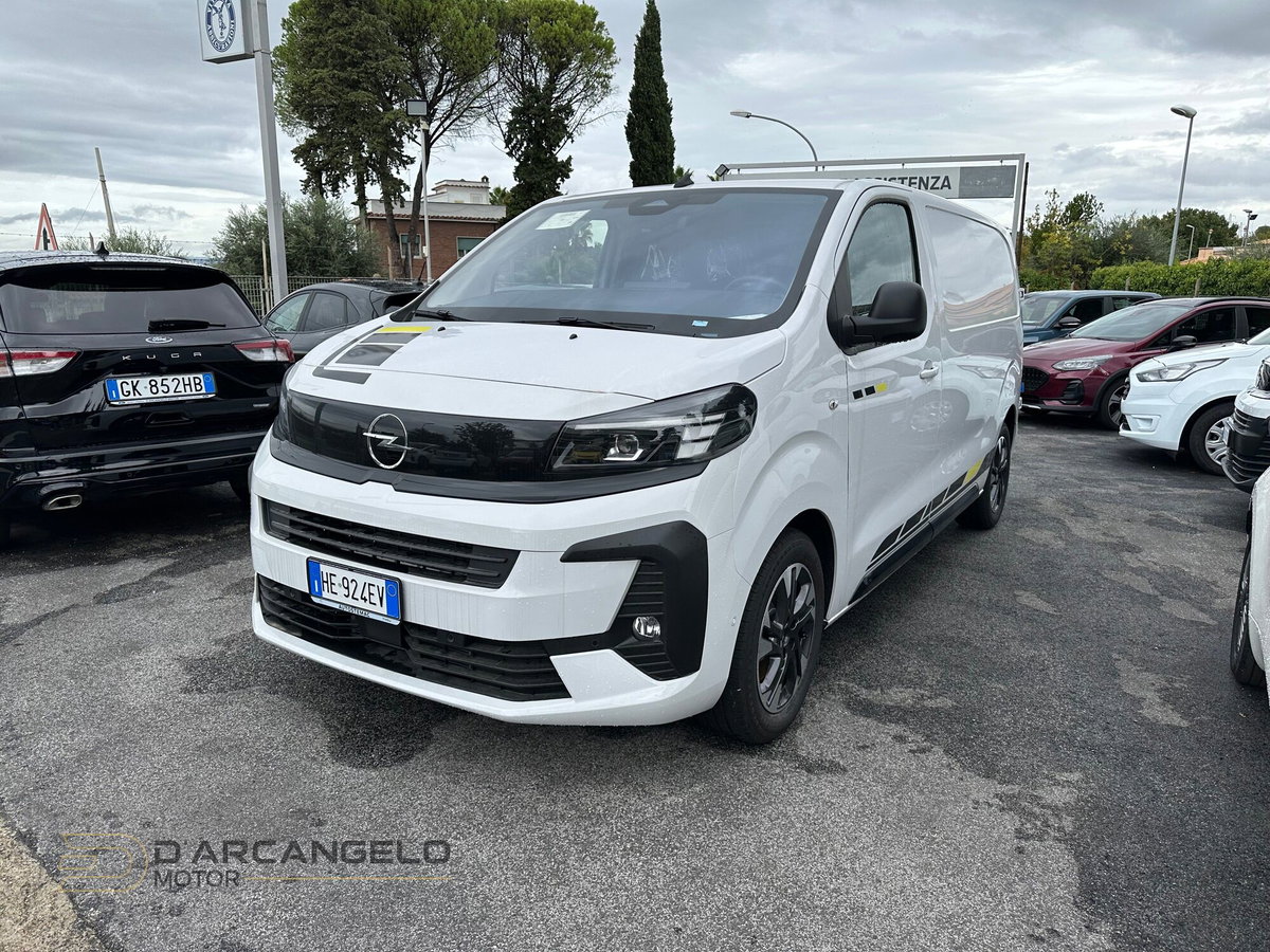 Opel Vivaro Furgone M 2.2 diesel 150cv S&S d.cab fissa Sportive