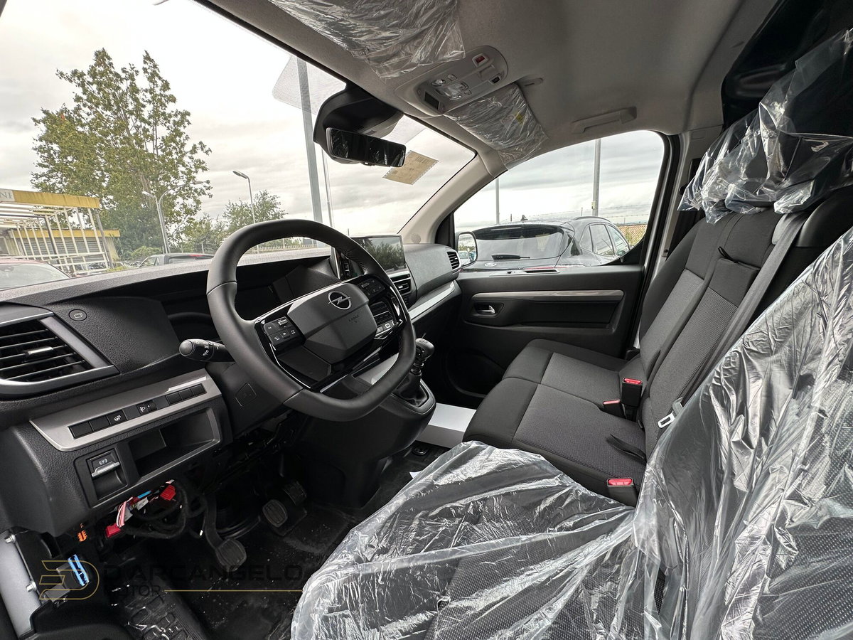 Opel Vivaro Furgone M 2.2 diesel 150cv S&S d.cab fissa Sportive (9)