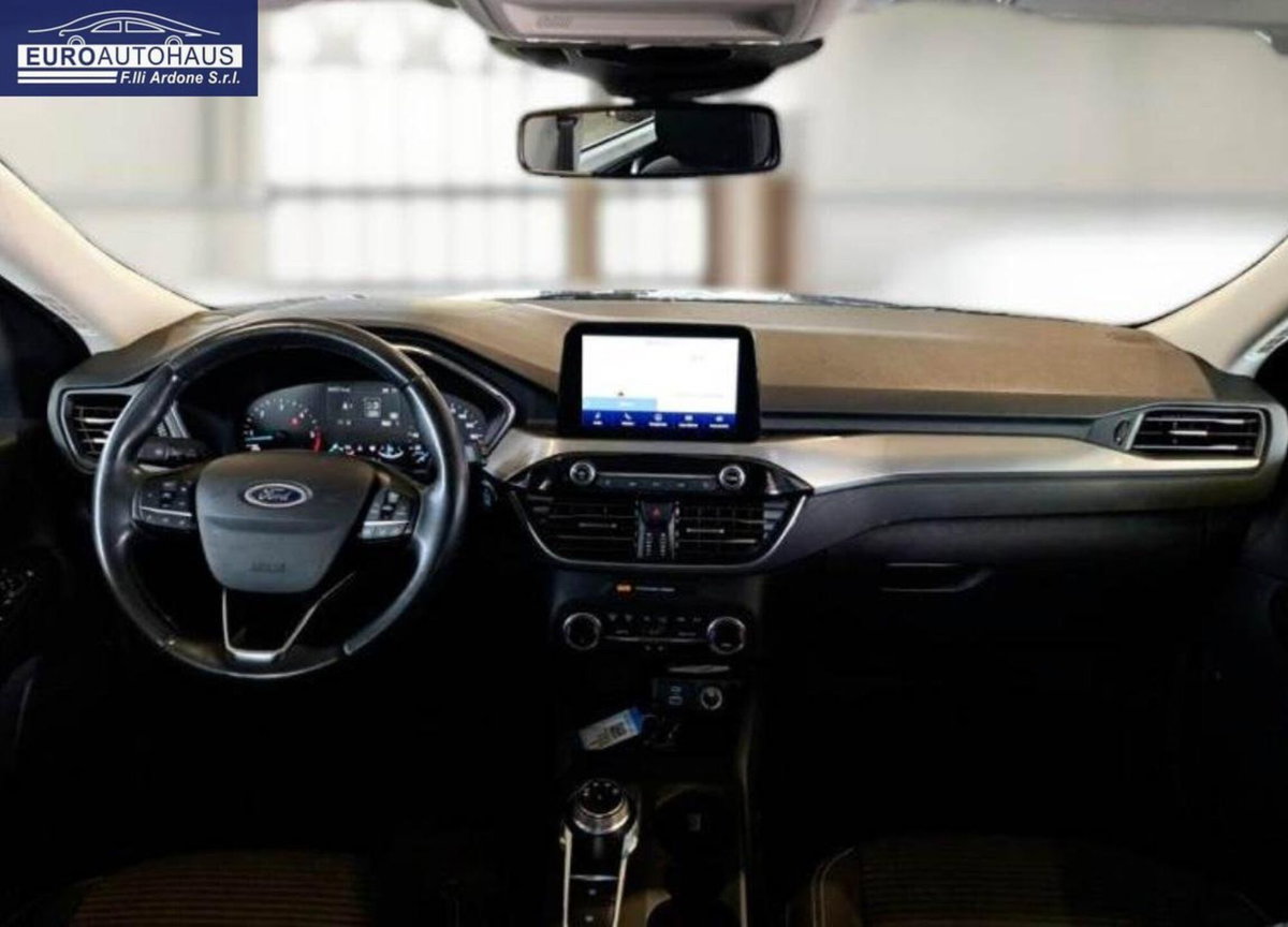 Ford Kuga 1.5 EcoBlue 120 CV 2WD Titanium (3)