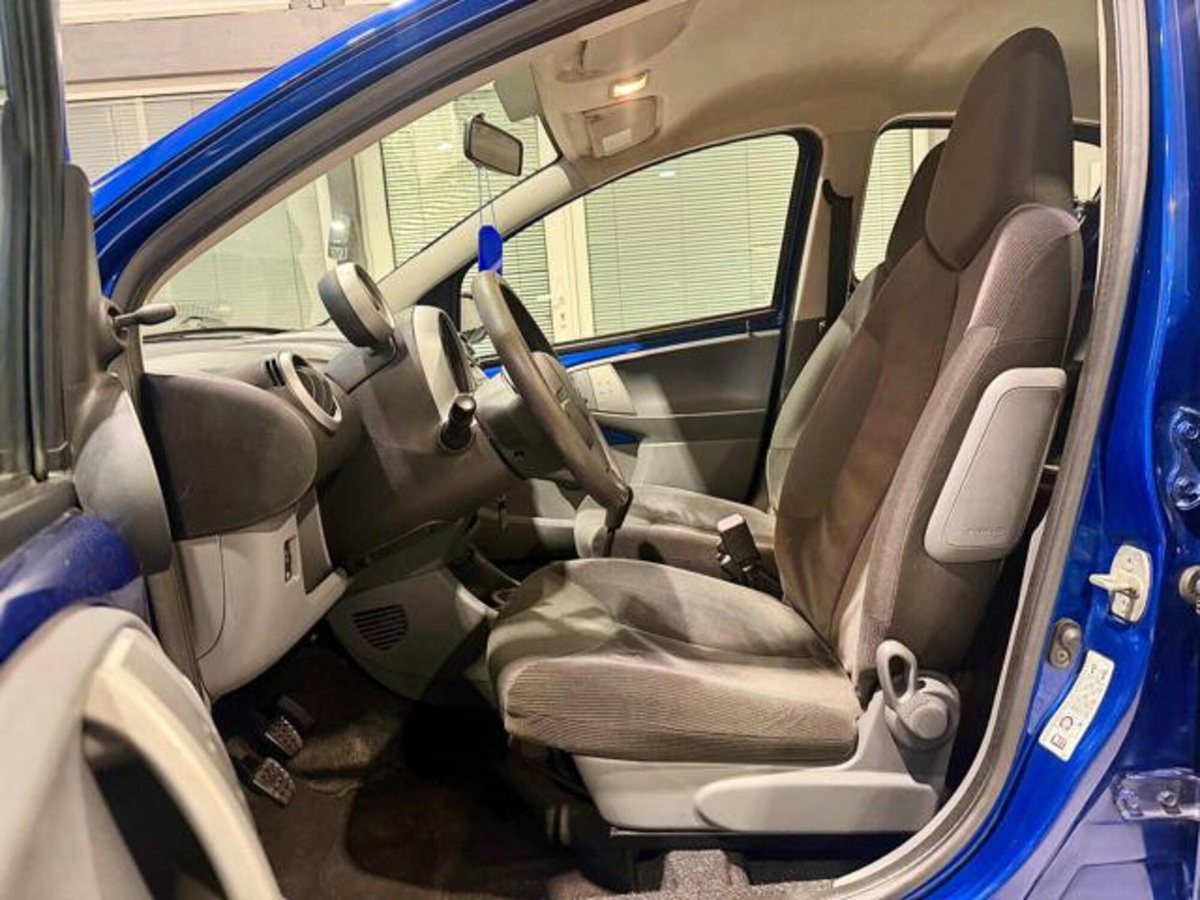 Citroen C1 1.0 5 porte (11)