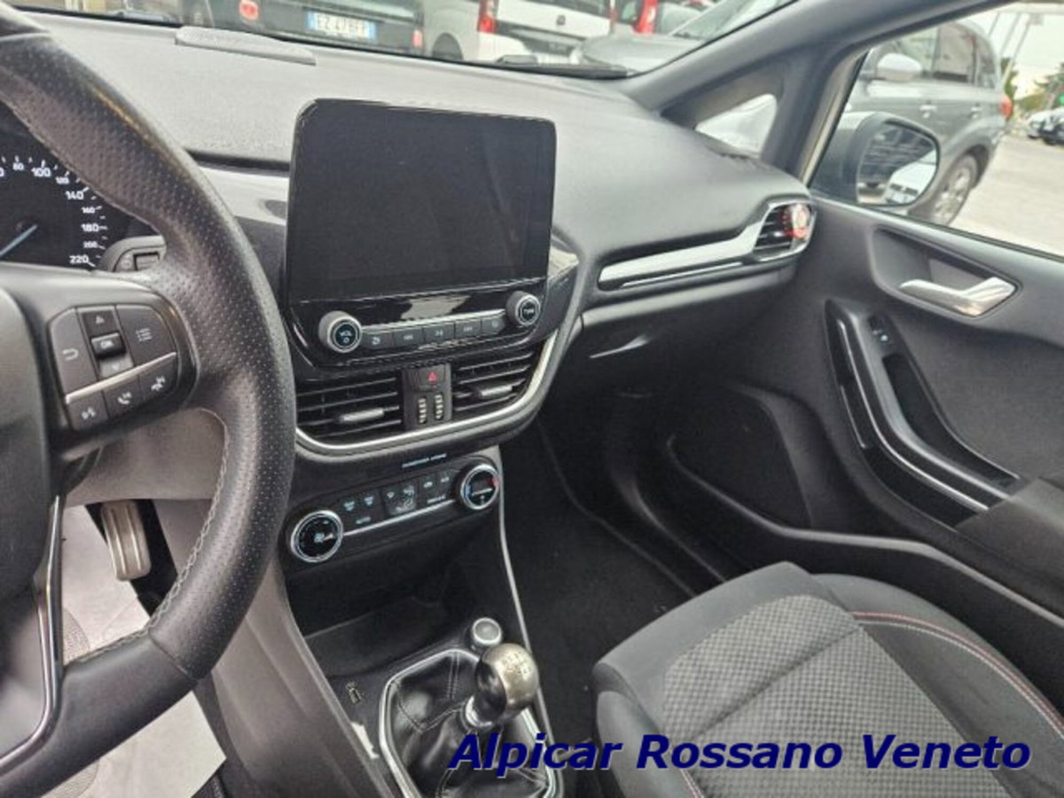 Ford Fiesta 1.5 TDCi 120 CV 5 porte ST-Line (13)