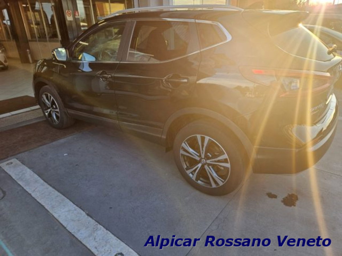 Nissan Qashqai 1.2 DIG-T N-Connecta (3)