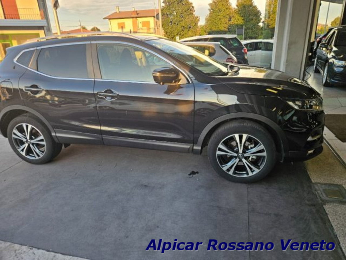 Nissan Qashqai 1.2 DIG-T N-Connecta (6)