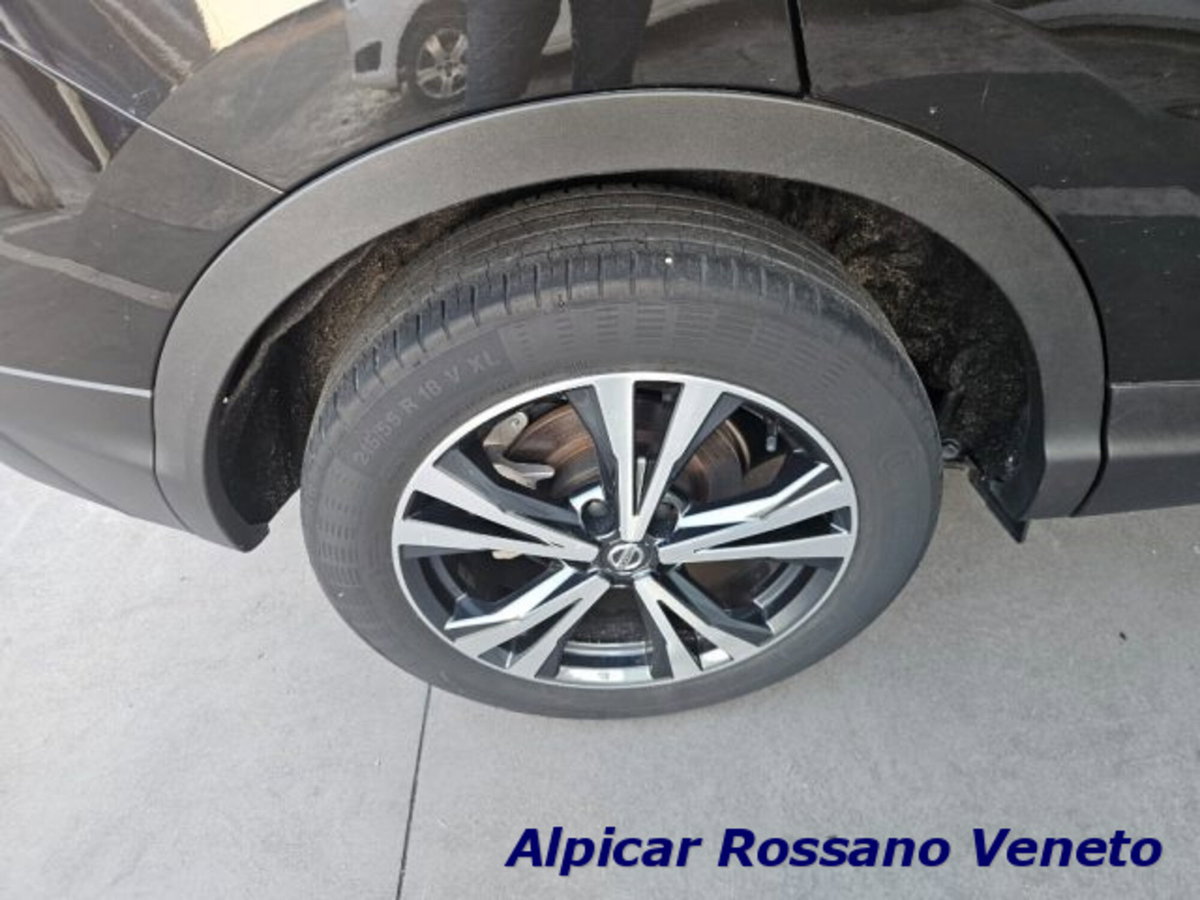 Nissan Qashqai 1.2 DIG-T N-Connecta (7)