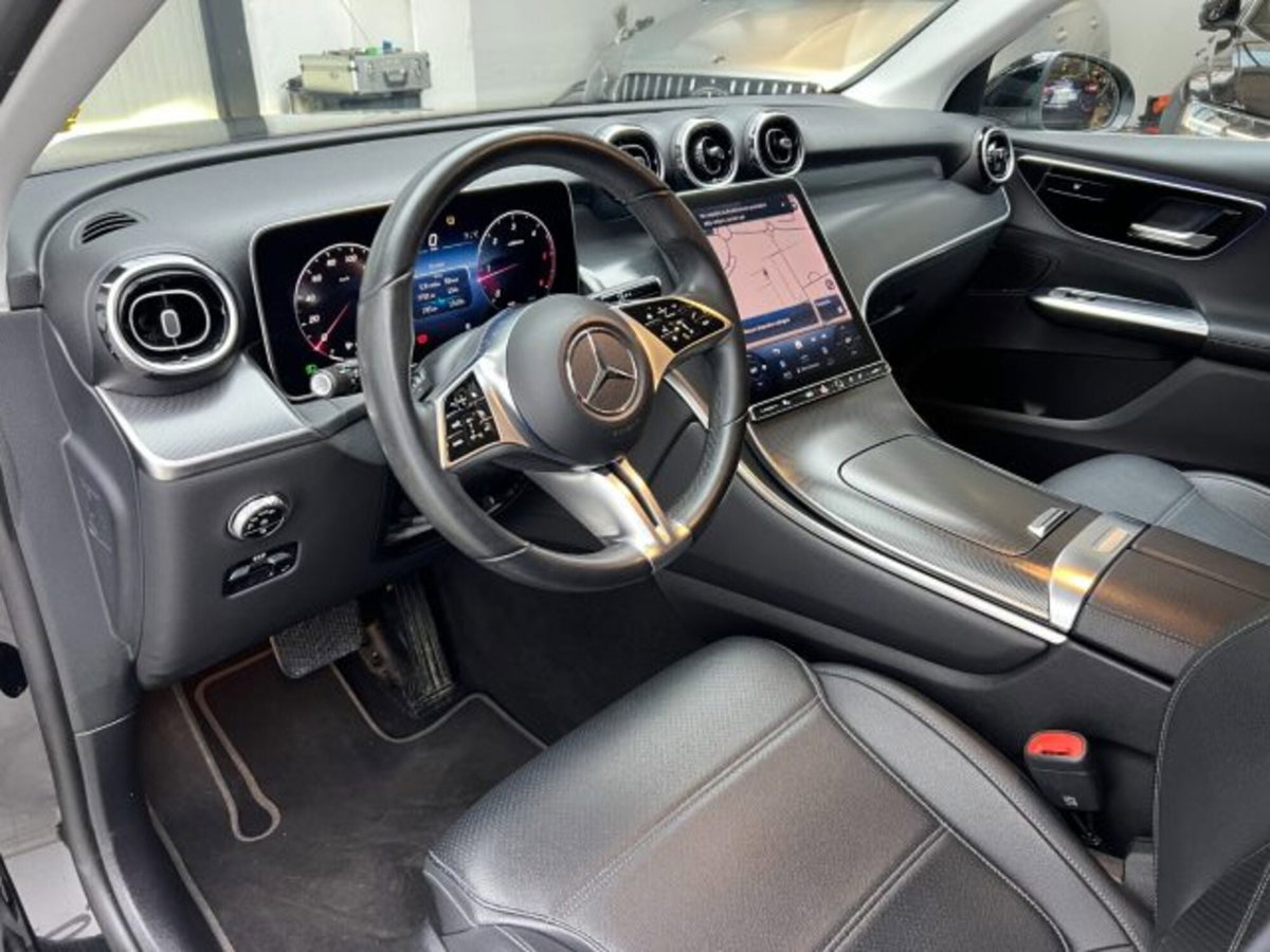 Mercedes-Benz GLC 220 d 4Matic Mild Hybrid AMG Advanced Plus (4)