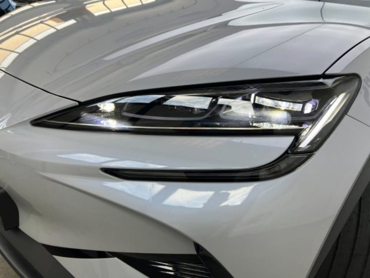 Byd Sealion 7 91,3 kWh Excellence awd (15)