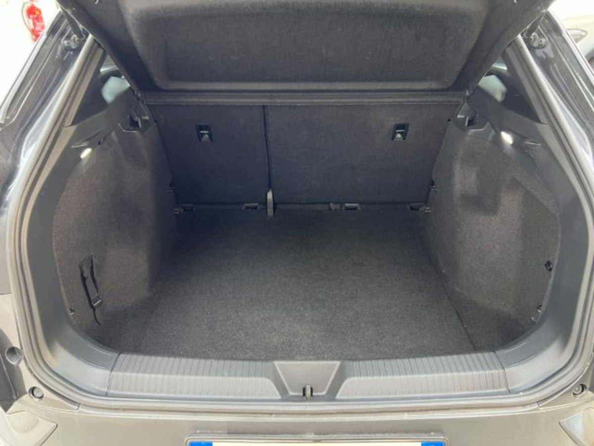 Volkswagen ID.4 Pro Performance (17)