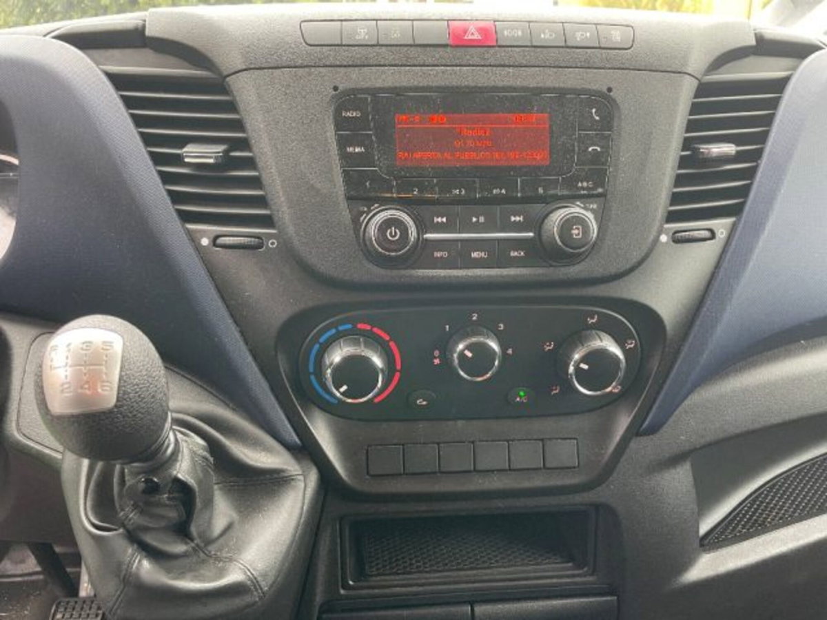 Iveco Daily Telaio 35C14NA8 BTor 3.0 CNG PLM Cabinato Hi-Matic (6)