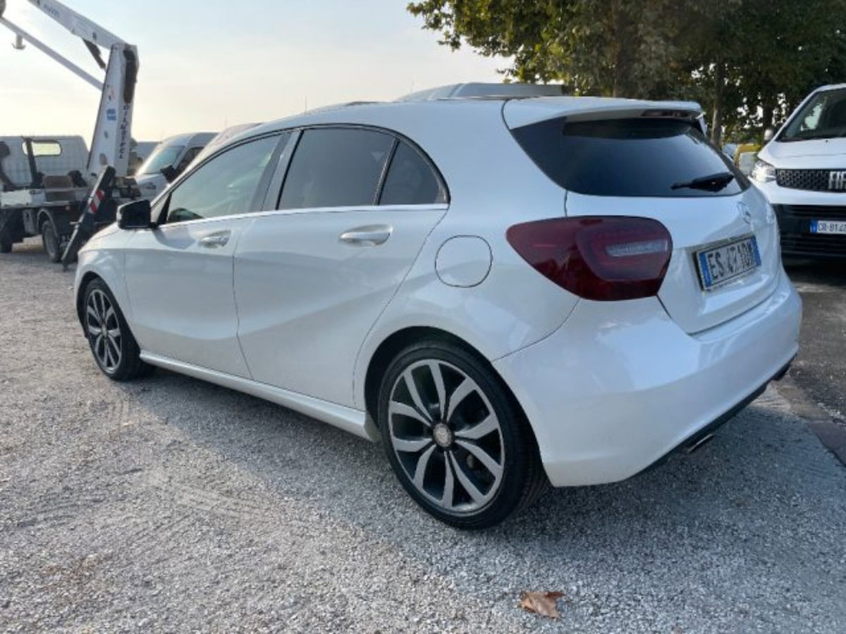 Mercedes-Benz Classe A 180 CDI Executive (3)