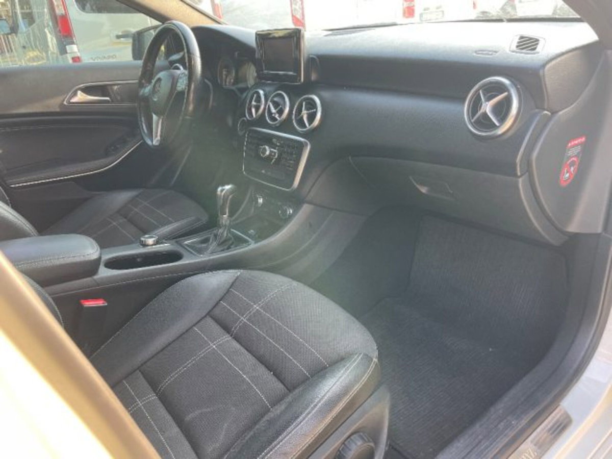 Mercedes-Benz Classe A 180 CDI Executive (7)