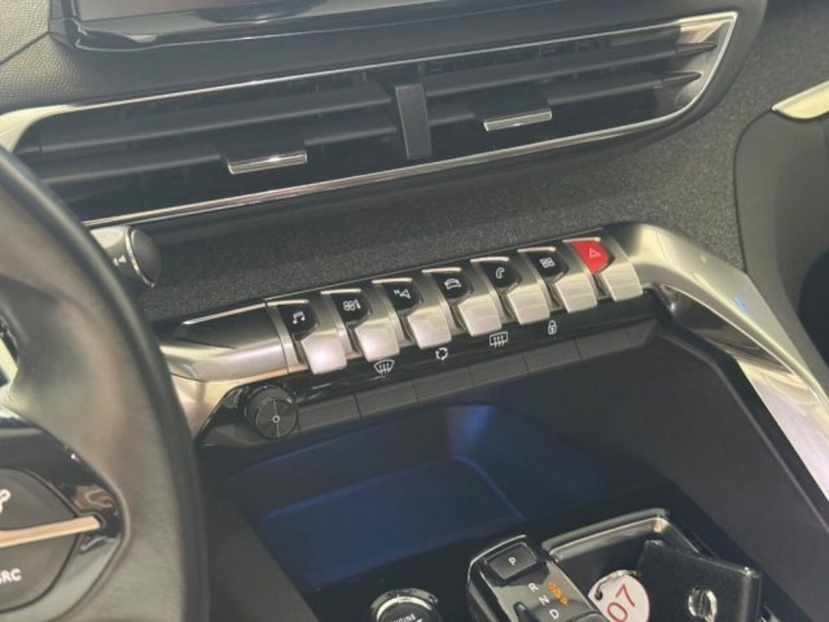 Peugeot 3008 BlueHDi 130 S&S EAT8 Allure Pack (15)