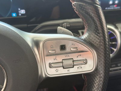 Mercedes-Benz GLA SUV 200 d Automatic Premium (16)